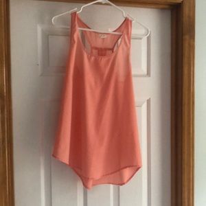 Women’s peachy tank top